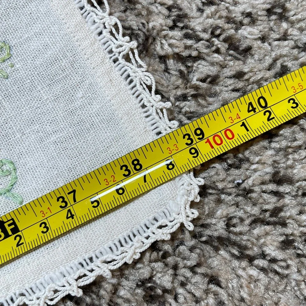 Vintage Hand Embroidered‎ Floral Linen Dresser Scarf Runner Crochet Lace Cottage